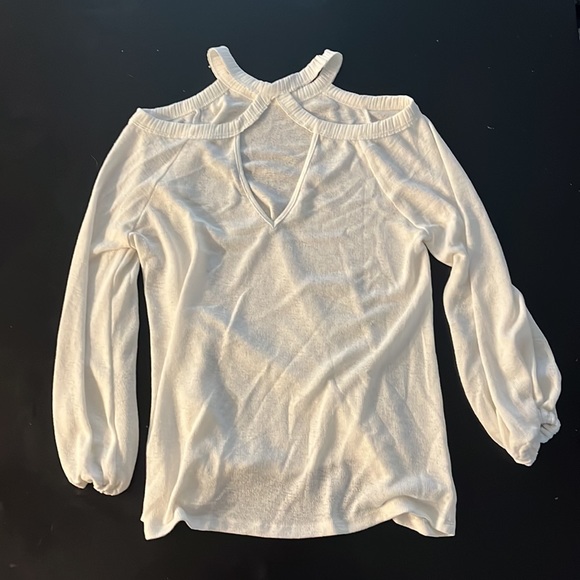 Doe & Rae Long-Sleeve White Shirt, Size Large - Picture 2 of 5